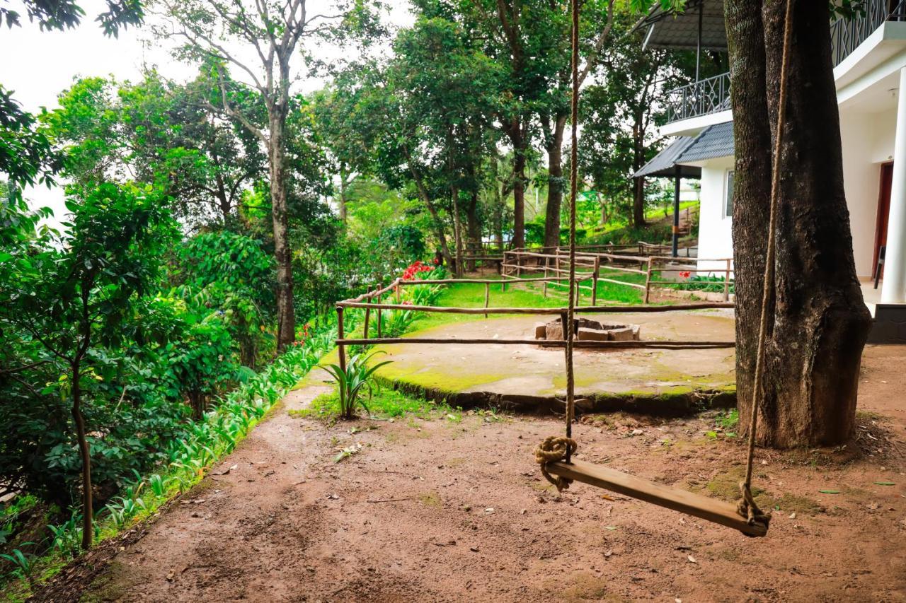 Golden Fern Resort Kanthalloor Ngoại thất bức ảnh