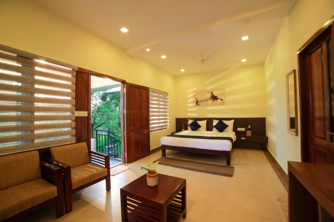 Golden Fern Resort Kanthalloor Ngoại thất bức ảnh