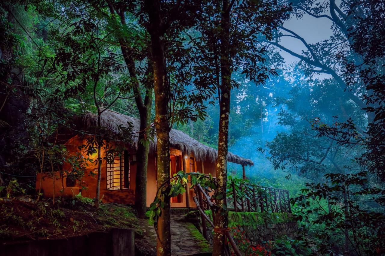 Golden Fern Resort Kanthalloor Ngoại thất bức ảnh